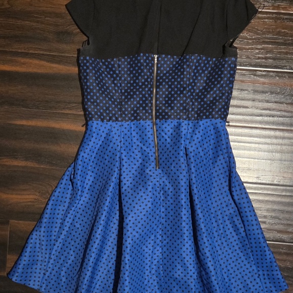 Worn once - Gabby & Skye (Nordstrom) Dress Blue/Black polka dot Sz 12 - Picture 5 of 6